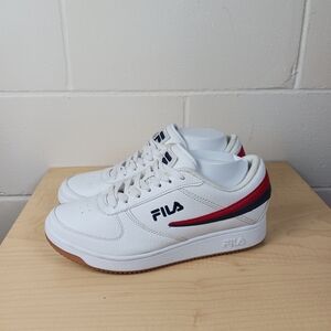 Fila Women's A-LOW Sneakers White, Red And Blue Low Top Size‎ 9.5 (No Insoles)